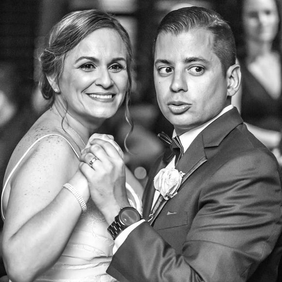 Meet your Posher, Alejandro - Picture 1 of 1